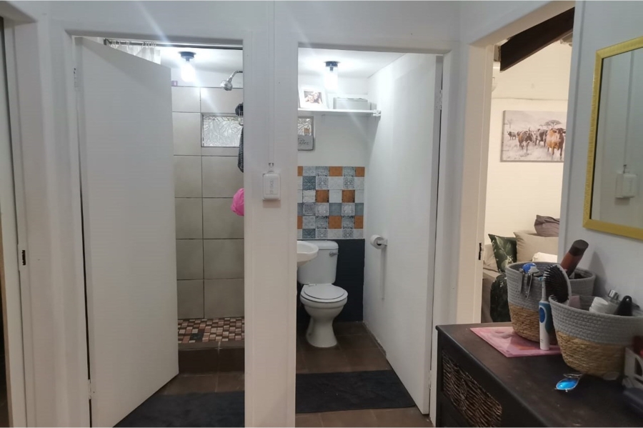 9 Bedroom Property for Sale in Deneysville Free State